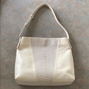 Vince. Mod V Stamped Python Leather Purse